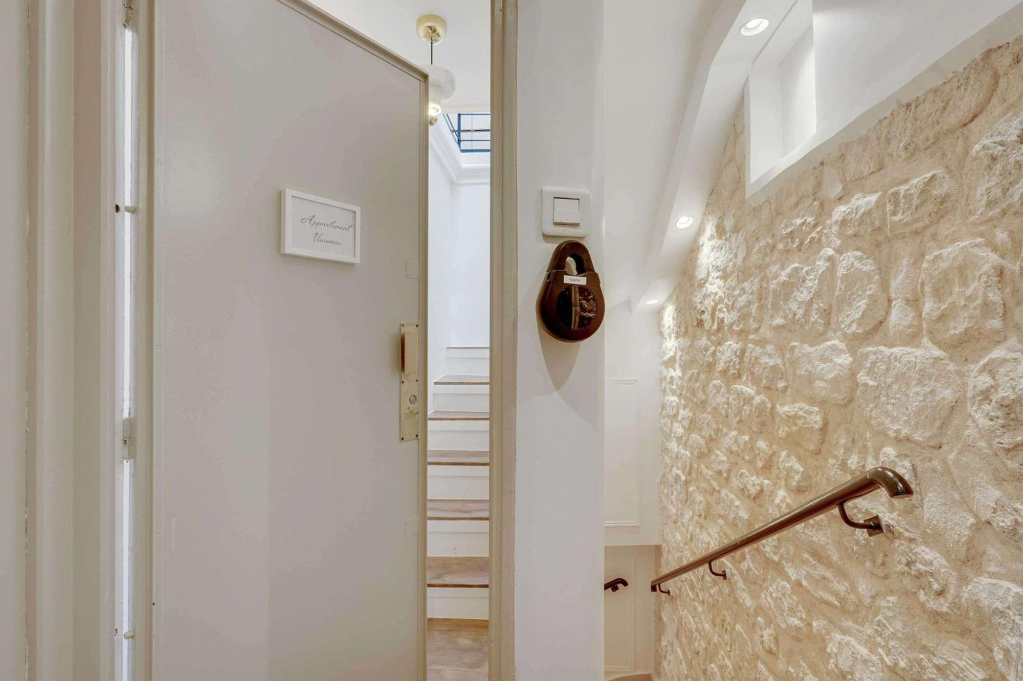 Apartment Historical In The Heart Of - 4